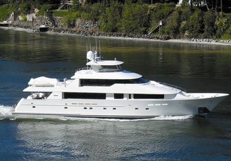 Sea Bear Yacht Charter in Singapore