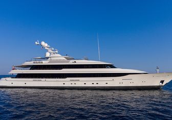 Vassa Yacht Charter in St Barts